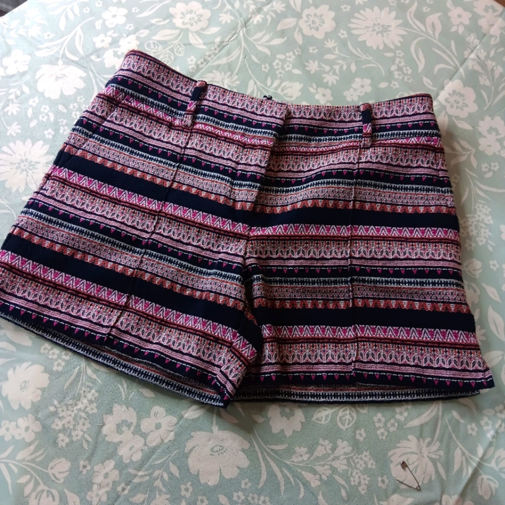 Stylish Multicolor Patterned Women's Shorts